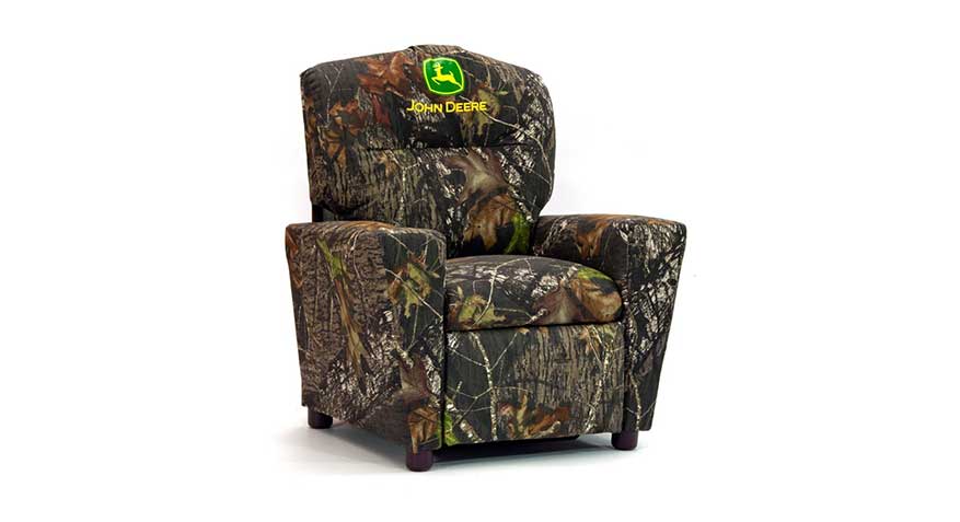 Read more about the article Kidz World Mossy Oak Camo Kids Recliner Review
